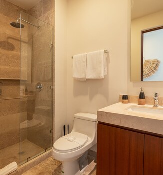 nhoa 312a 2br jungle view aldea zama