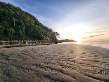 The Bay Edge Resort Kota Belud,,3 star