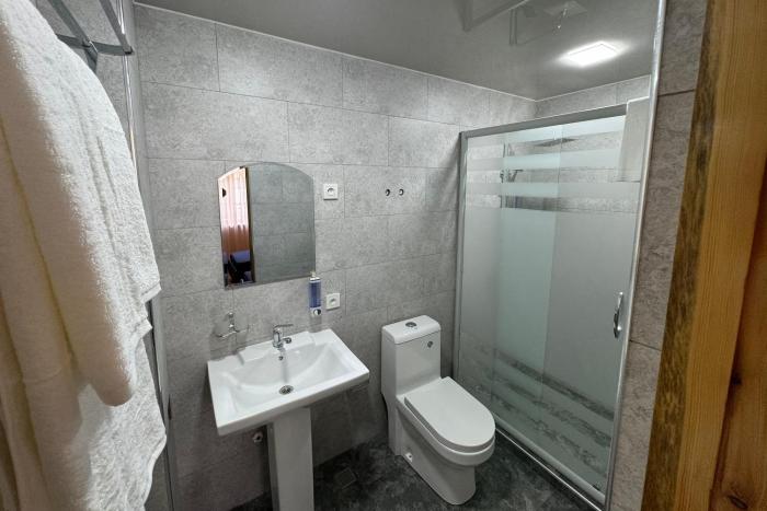 shakuri guest house