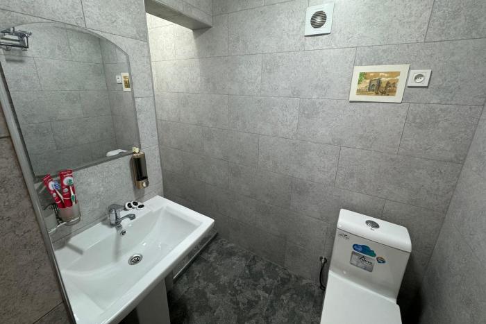 shakuri guest house