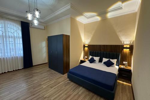 shakuri guest house