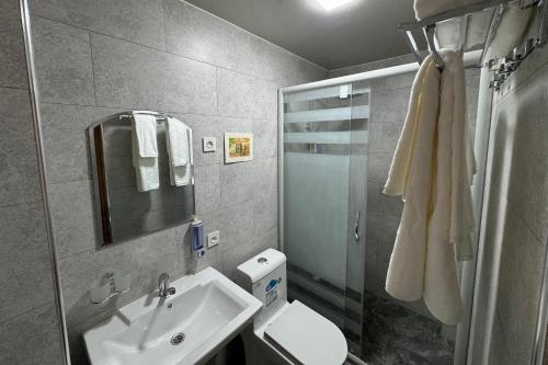 shakuri guest house