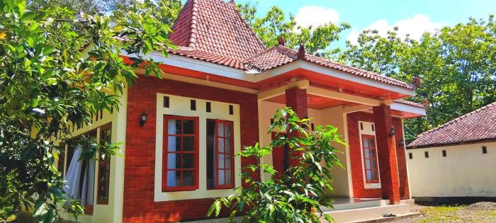 amini guest house