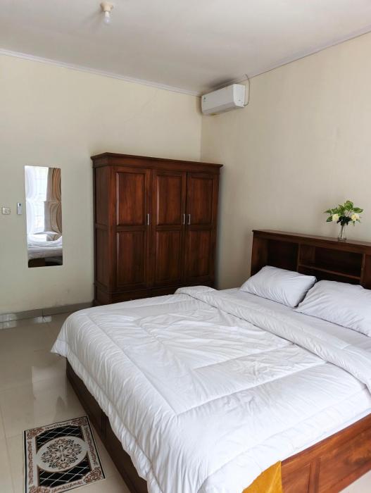 amini guest house