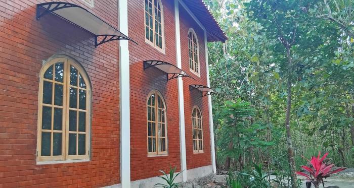 amini guest house