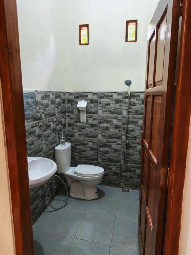 amini guest house