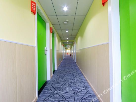 hi inn shanghai xujiahui wanping nan road