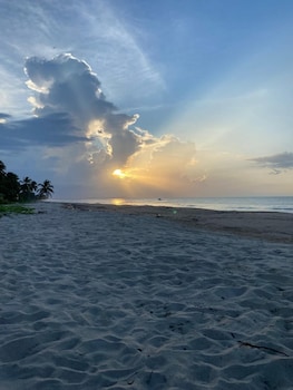 Coccoloba Beach Hotel,,3 star