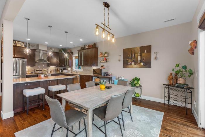 madrona bliss a modern escape