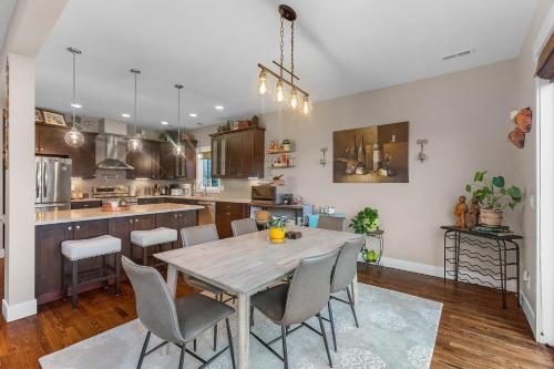 madrona bliss a modern escape