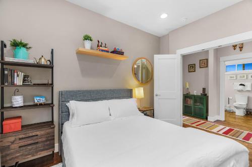 madrona bliss a modern escape