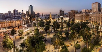 la moneda residency