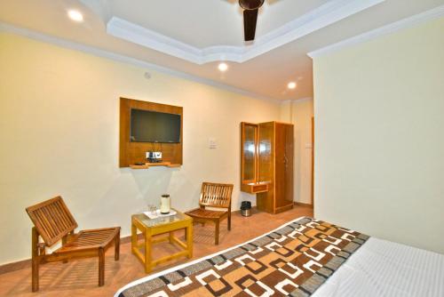 hotel pine view 5 star feeling near cricket stadium 5 km vpo sudher dharamshala