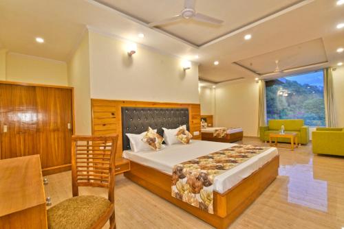 hotel pine view 5 star feeling near cricket stadium 5 km vpo sudher dharamshala