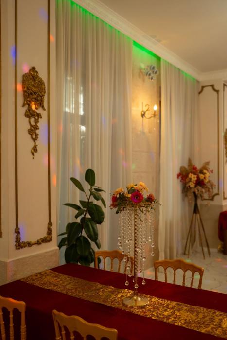 hotel and restaurant villa givisi