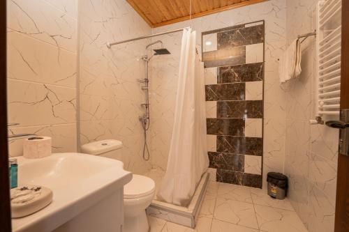 hotel and restaurant villa givisi