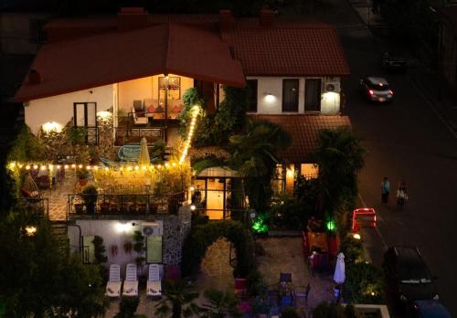 hotel and restaurant villa givisi