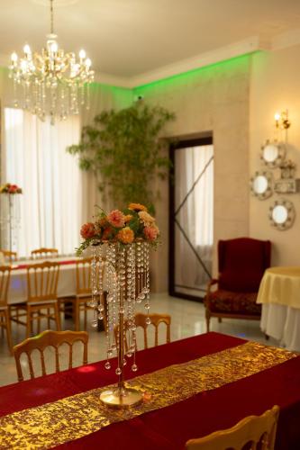 hotel and restaurant villa givisi