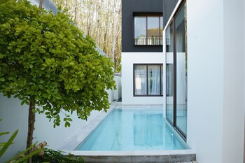 Tree O'clock Pool Villa - Phuket,,3 star