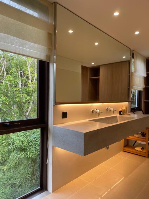 tree oclock pool villa phuket