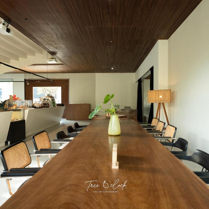 tree oclock pool villa phuket