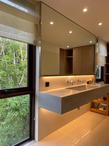 tree oclock pool villa phuket