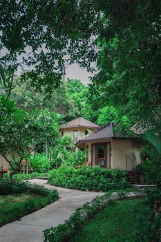 kira baya koh samed