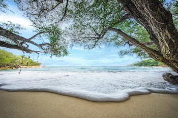 kira baya koh samed