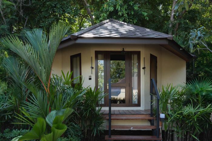 kira baya koh samed
