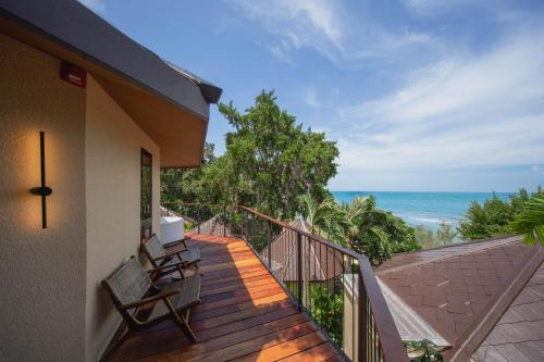 kira baya koh samed