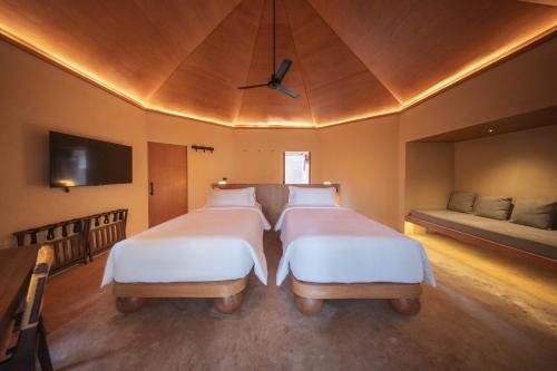 kira baya koh samed