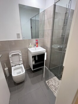 tripview luxury apartments at loxwood