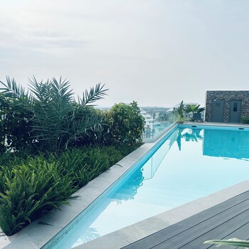 tripview luxury apartments at loxwood
