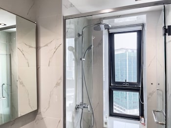 agile residence trx by isabella