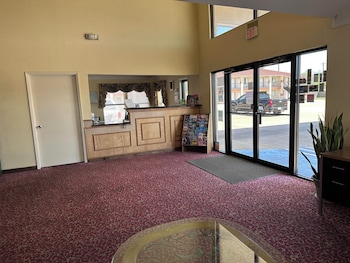 Cameron Inn & Suites,,3 star