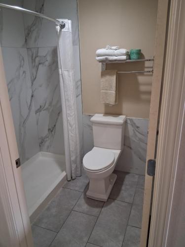 cameron inn and suites