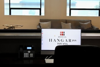 hangar inn tijuana