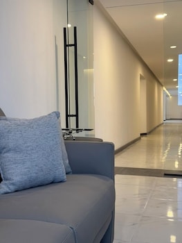 hangar inn tijuana
