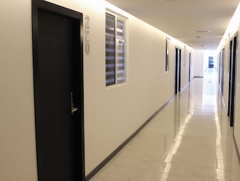 hangar inn tijuana