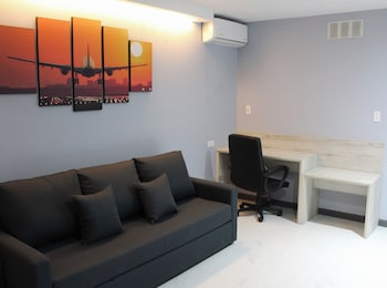 Hangar Inn Tijuana,,3 star