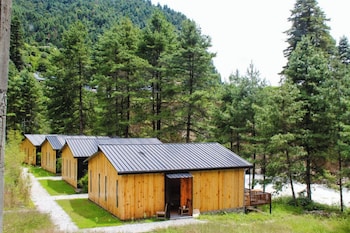 the himalayan tyangboche
