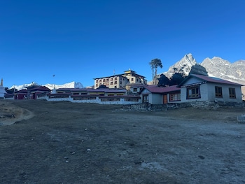 the himalayan tyangboche