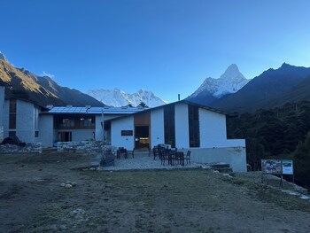 the himalayan tyangboche