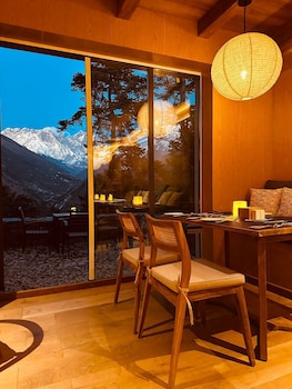 the himalayan tyangboche