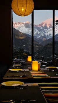 the himalayan tyangboche