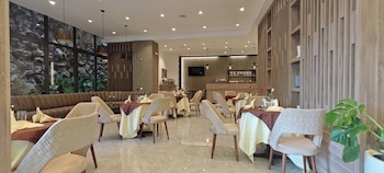 daylin guest house