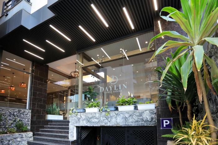 daylin guest house