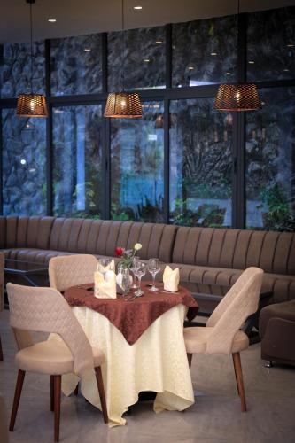 daylin guest house