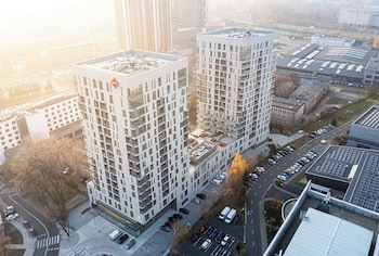 apartament tower by kairos apartments