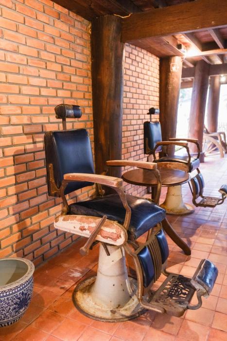 ban maebo local stay